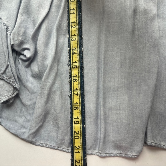 Anthropologie Tie V-Neck Ruffle Sleeve Oversize Distressed Top Blue Small - Picture 5 of 7